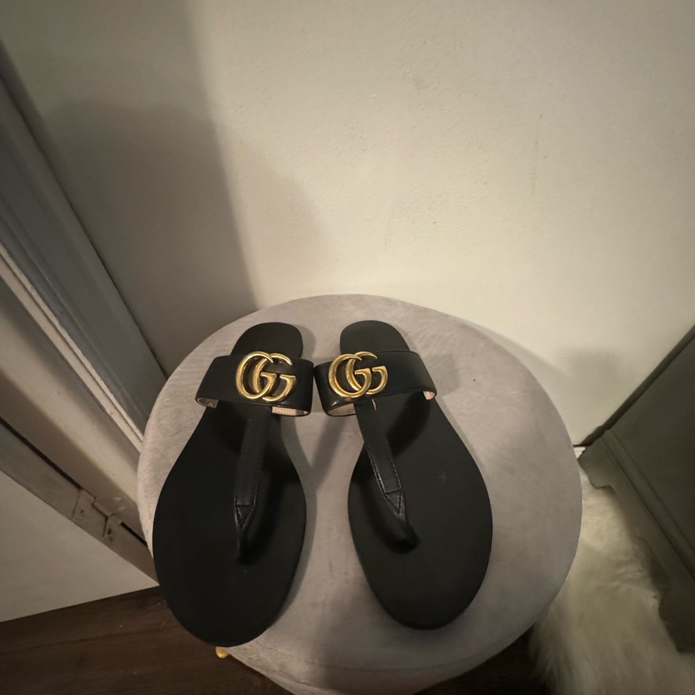 Gucci sandals
